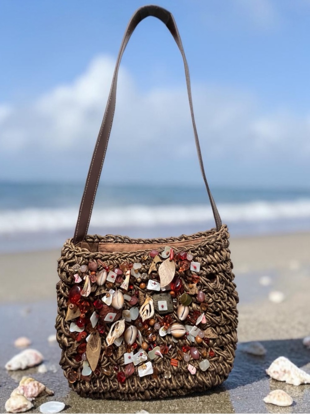 Cappelli Straworld Beaded Seashell Woven Straw Brown Boho Shoulder Bag